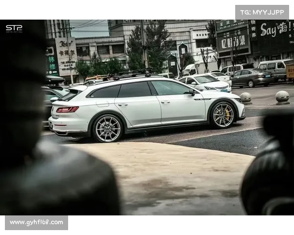 “R”高性能大众CC猎装旅行车，Arteon R Shooting Brake